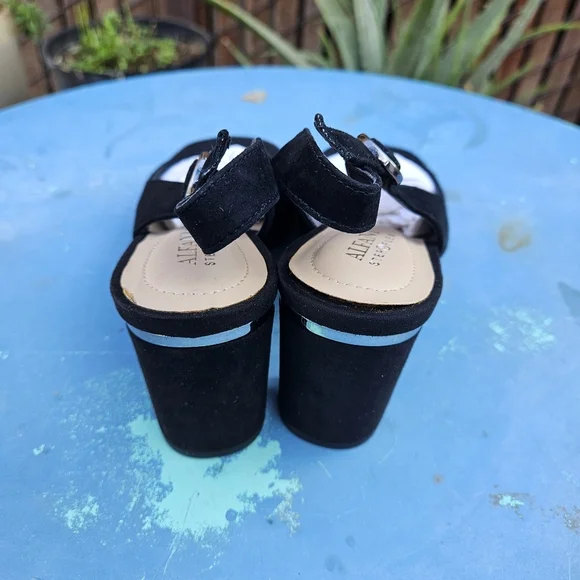 Alfani Step Block Heel Sandals Size 6M - Picture 15 of 16